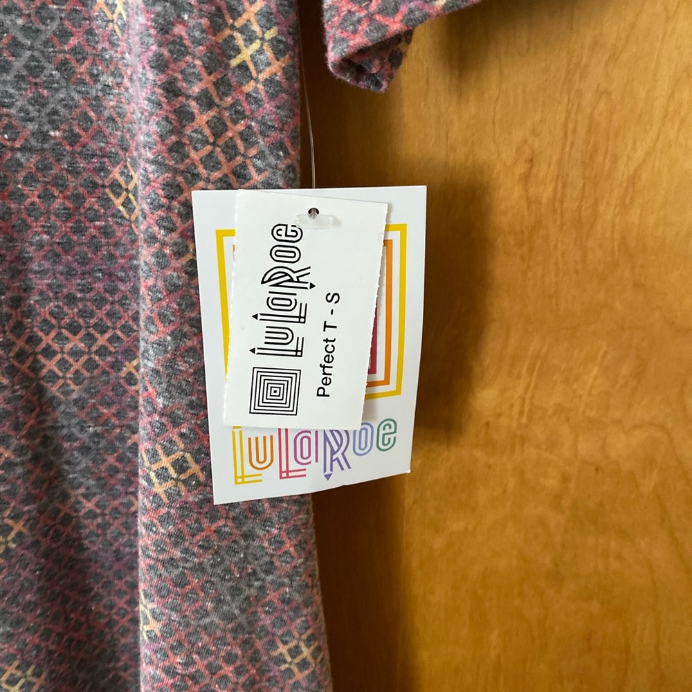 LulaRoe - Picture 2 of 3